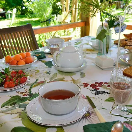 Maison D'hotes Lechemia Frühstückspension