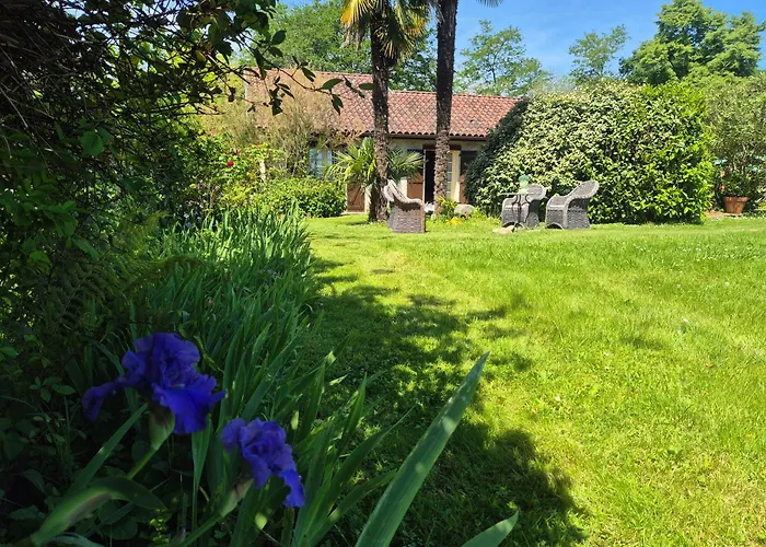 Bed & Breakfast Léchémia Salies-de-Béarn